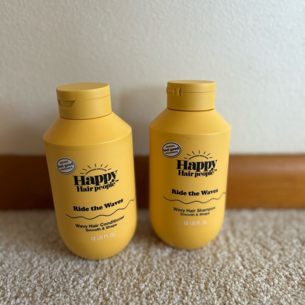 Happy Hair People Ride
The Waves Shampoo & Conditioner